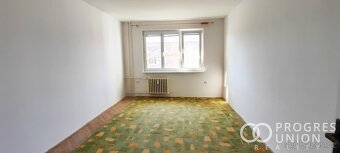Nabízíme k pronájmu byt 3+1 v Rožnově p. R. - 6