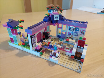 Lego friends - domy, letadlo, podložky, kostky, panacci - 6