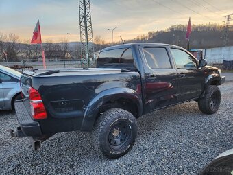 Toyota Hilux 2.5 D 4x4 106 kW koup. v CZ - 6