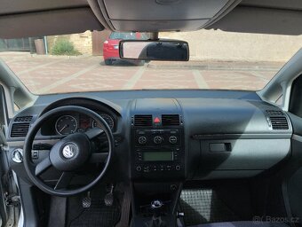 Vw Touran 1.9 TDI , 74 KW , rok 2004 - 6