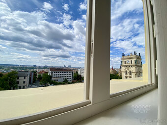 Zcela nový byt krásným výhledem v Korunní ulici, Vinohrady. - 6