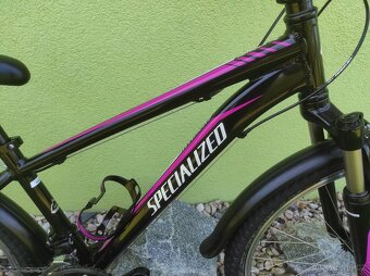 Značkové dětské kolo SPECIALIZED 24" (černá/fialová) - 6