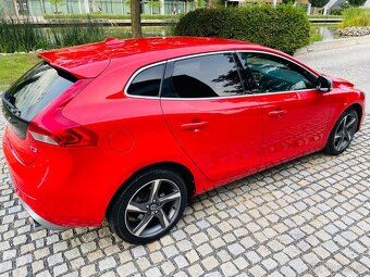 Volvo V40 1.6i T3 110KW MANUÁL R-DESIGN KAMERA SERVISKA - 6
