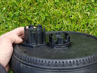 Zadní kolo BMW M5, Ford Mustang Beneo SX2118 - 6