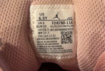 Air Jordan 1 Mid Fierce Pink - 6