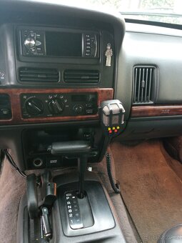 Jeep Grand Cherokee - 6