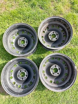 Prodám zimní sadu pneu 185/60 R15 - 6