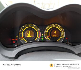 Toyota Auris 1.6 97kw 2009 - 6