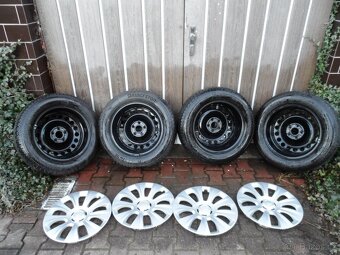 Komplet Zimní Sada Bridgestone Poklice 215/65/17 ET38 5x112 - 6