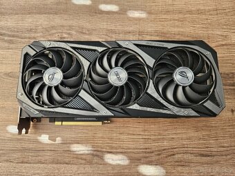 Prodám ASUS GeForce ROG STRIX RTX 3070 - 6
