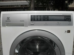 PRAČKA S PÁROU ELECTROLUX S VELKOU NÁPLNÍ 10KG,A+++,INVERTOR - 6