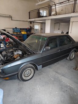 BMW E28 524 TD - 6
