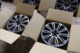 Originál Audi ALU kola 9JX20H2 ET37 - 6