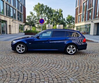 BMW 330d xDrive (E91) – 3.0L, 180 kW, 4x4, manuál, výborný s - 6
