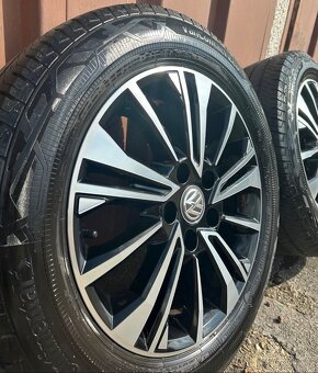 VW T5, T6, T6.1 kola originál 17 Aracaju letní 215 60 - 6
