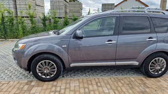 Mitsubishi Outlander 4x4 pěkný stav - 6