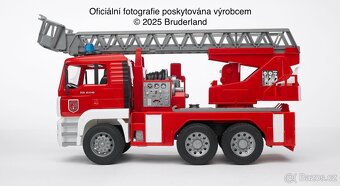 Model Hasiči MAN s požárním žebříkem a sirénou - Bruder - 6