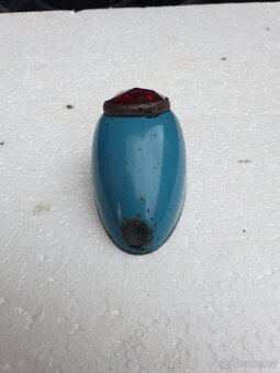 Kryt zadního světla - 6