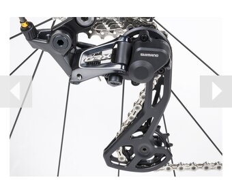 Gravel Author Aura Xr6 - 6