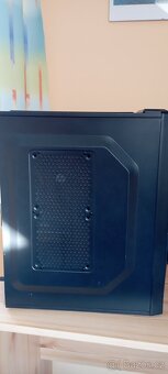 Zachovalý starší PC na běžné používaní s OS Fedora 42 - 6