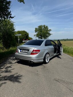 Mercedes C 220 C63 AMG bodykit - 6
