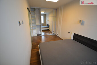 Pronájem 2kk 53m2 +balkon 3m2 P Prosek Terezínská - 6