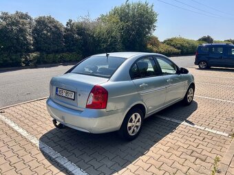 Hyundai Accent 1,4i, 71 kw, ČR, 2. maj., tažné - 6