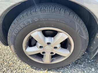 Kia Sorento 2.5 CRDi, 125 kW, 131 tis km,1.Majitel - 6