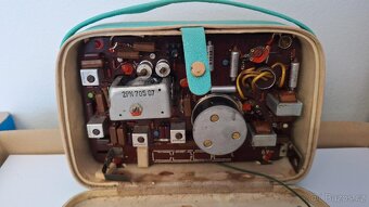 Kabelkové rádio Tesla T-2800 B2 - 6