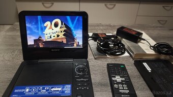 Přenosný DVD přehrávač Sony - 6