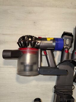 Dyson V8 MotorHead - tyčový vysavač - 6