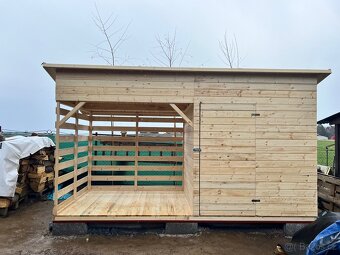 Domek s dřevníkem - 6