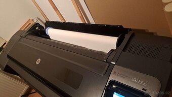 Velkoformátová Tiskárna HP DesignJet Z6 44" PostScript - 6