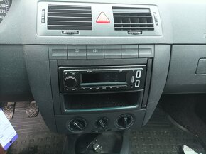 Škoda fabia - 6