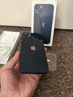 Apple iPhone 13 128gb Midnight. 100% stav, 22m zaruka, obal. - 6