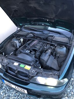 BMW e39 528i - 6
