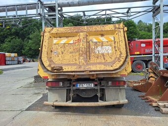 SCANIA P 380 8X4 - 6