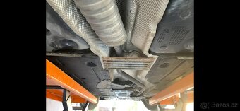 BMW E90 320i - 6