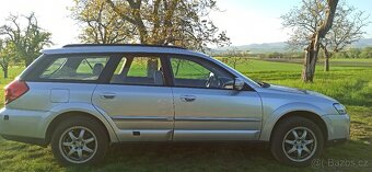 Subaru outback 3.0 LPG k opravě - 6