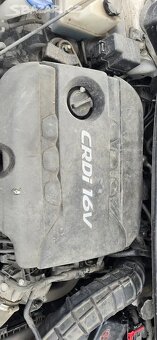 bouraný Hyundai i30 CW - 6