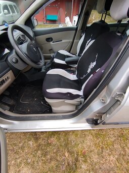 Renault Clio 3 1.5Dci 50kw - 6