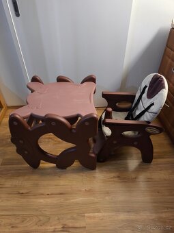 Dětská jídelní židlička a stoleček - 6