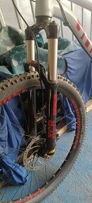 Suntour xcr 27.5 130mm zdvih - 6