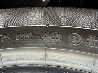Zimní pneu Continental 255/55R19 - 6
