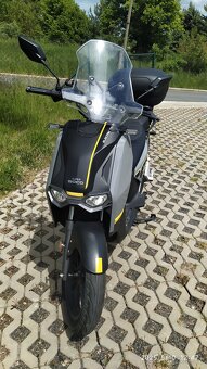 elektrický skútr Super Soco CPX (max. 90 km/h) - 6