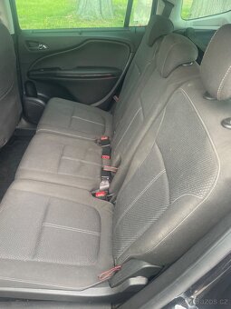 Opel Zafira Tourer - 6