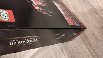 LEGO 42125 Ferrari 488 GTE - 6