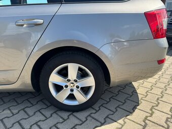 Škoda Octavia 1,6 TDI 77 KW STK TAŽNÉ - 6