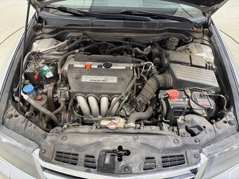 Honda Accord 2.0 VTEC - 6