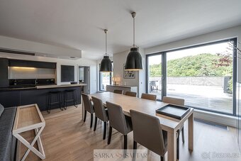 Pronajem vybaveného penthousu 5+kk 150m2 plus terasa 81m2 a - 6